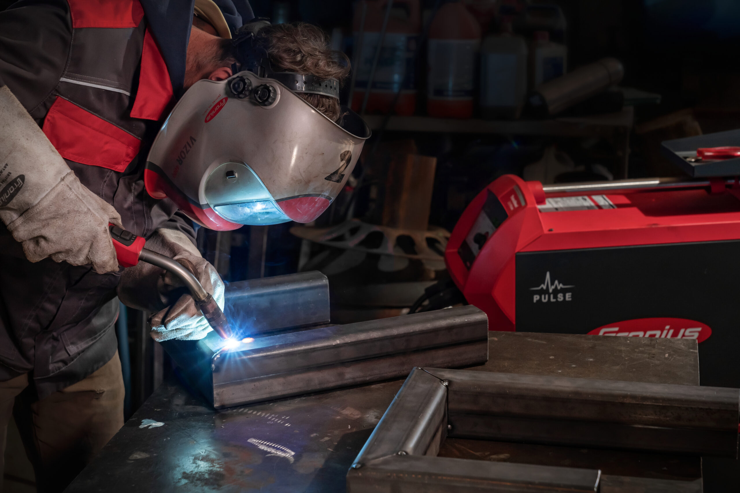 découvrez les différentes techniques de soudure et obtenez des conseils pratiques pour maîtriser cet art. que vous soyez débutant ou expérimenté, notre guide vous aidera à améliorer vos compétences en soudure et à réaliser des projets réussis.